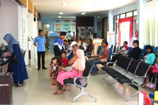 Kegiatan Pelayanan Pemutihan PKB & BBNKB II di Kantor Samsat Sungailiat JL. A.Yani Jalur II Sungailiat Kabupaten Bangka, Selasa, 31 Desember 2019