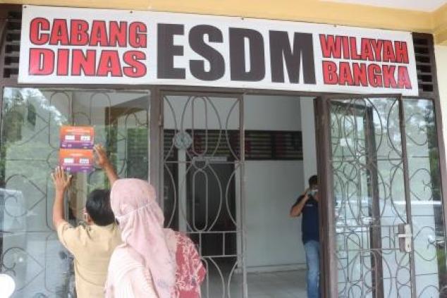 Kegiatan Publikasi IKM Samsat Bangka Dan IKM Samsat Setempoh Samsat Bangka Di Kantor Cabang Dinas ESDM Provinsi Kepulauan Bangka Belitung Wilayah Kabupaten Bangka, Kantor Cabang Dinas Pendididkan Provinsi Kepulauan Bangka Belitung Wilayah Kabupaten Bangka, Dinas Dukcapil Kabupaten Bangka, Selasa, 15 September 2020