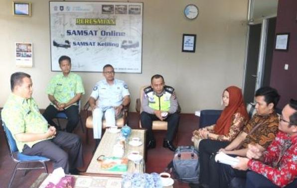 Survey Hasil Reformasi Birokrasi dari BPS Babel ke Samsat Sungailiat, Kamis, 29 Agustus 2019