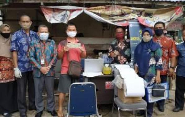 Pasar Pagi Baturusa Kecamatan Merawang Kabupaten Bangka menjadi salah satu loksai khusus (lokus) dalam pelaksanaan kegiatan samsat setempoh samsat bangka. Kepala UPT. Bakuda Provinsi Kepulauan Bangka Belitung Wilayah Kabupaten Bangka, Bpk.Yeri,S,Sos dan pegawai samsat bangka melaksanakan kegiatan Samsat Setempoh Di Pasar Pagi Baturusa Kecamatan Merawang Kabupaten Bangka, Sabtu, 19 September 2020 Pasar Pagi Baturusa Kecamatan Merawang Kabupaten Bangka menjadi salah satu loksai khusus (lokus) dalam pelaksanaan kegiatan samsat setempoh samsat bangka. Kepala UPT. Bakuda Provinsi Kepulauan Bangka Belitung Wilayah Kabupaten Bangka, Bpk.Yeri,S,Sos dan pegawai samsat bangka melaksanakan kegiatan Samsat Setempoh Di Pasar Pagi Baturusa Kecamatan Merawang Kabupaten Bangka, Sabtu, 19 September 2020