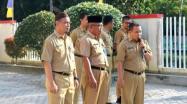 Kepala UPT.Bakuda Provinsi Kepulauan Bangka Belitung Wilayah Kab.Bangka memberikan arahan apel pagi, Senin, 12 Agustus 2019 di Kantor Samsat Sungailiat